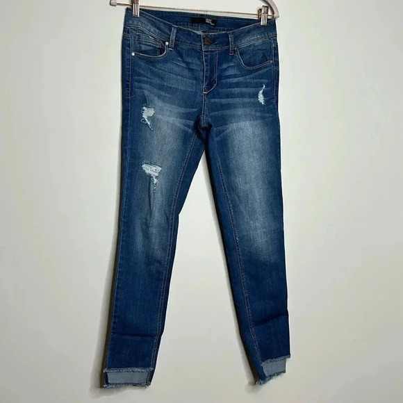 1822 Denim Jeans - Picture 1 of 7
